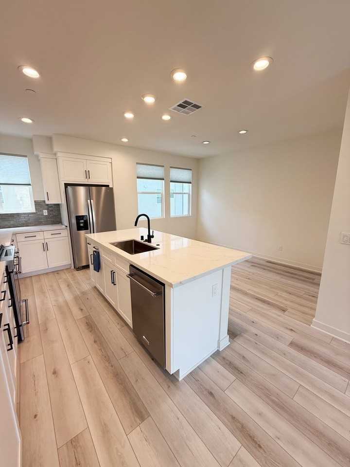14092 Angelite Way - Photo 3 of 21