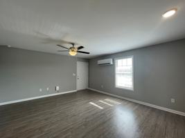 featured image of 100 Park Crest Ct