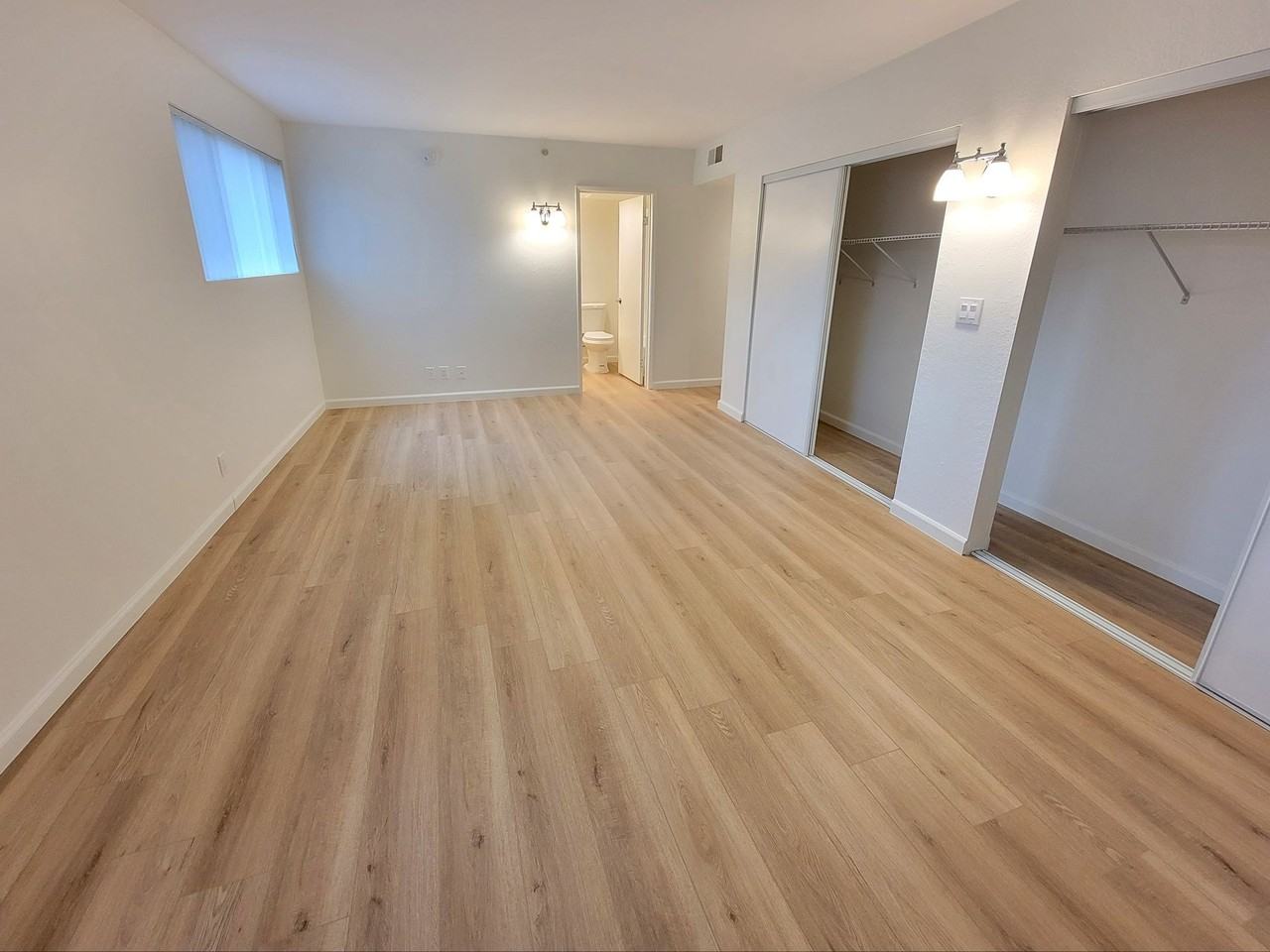 Verdugo Vista - Photo 5 of 13