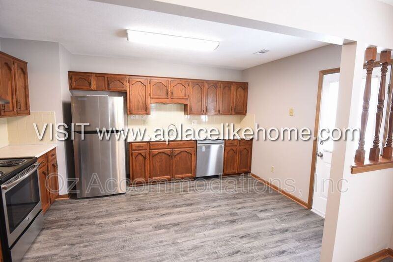 119 Se Greystone Dr - Photo 7 of 17