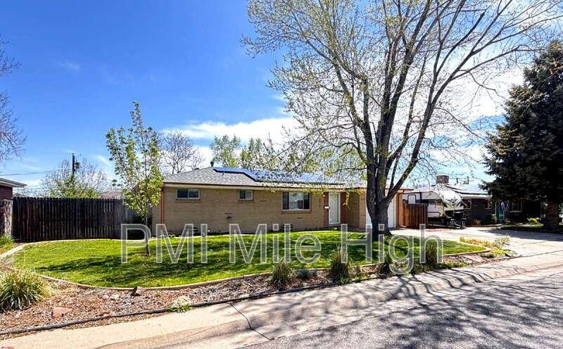 6020 Kline St - Photo 2 of 27