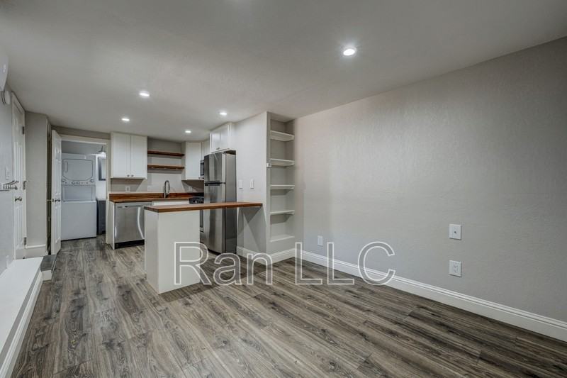 1350 Haskell St #C - Photo 6 of 22