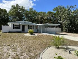 2200 Floyd St - Photo 1 of 1