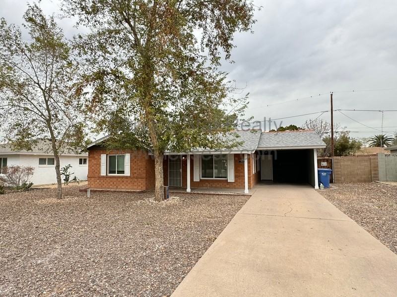 2908 E Avalon Dr - Photo 2 of 22