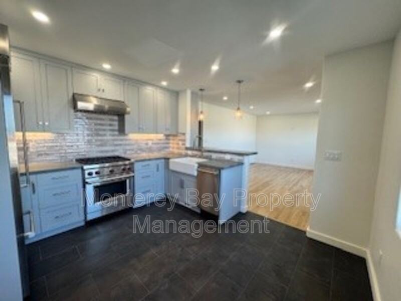 1764 Harding St - Photo 2 of 7