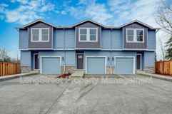 484 Monmouth Ave S - Photo 1 of 1