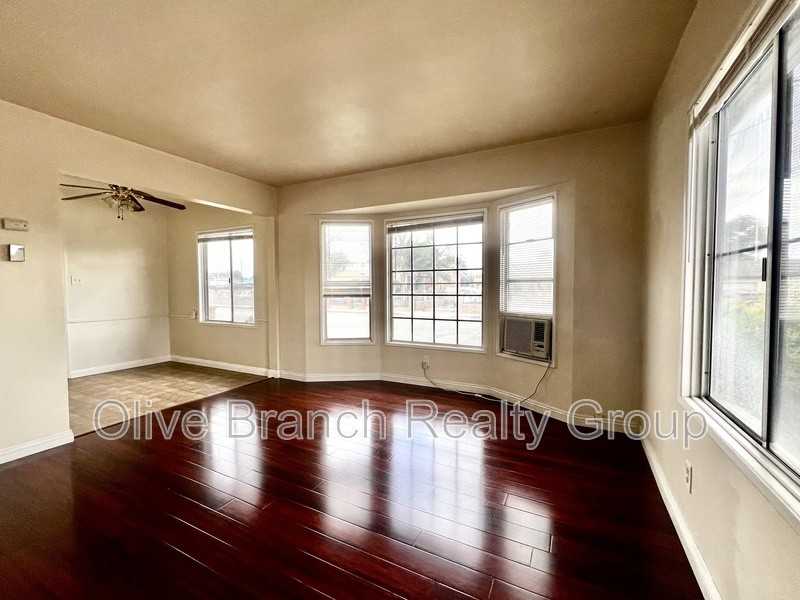 6429 Woodward Ave - Photo 3 of 13