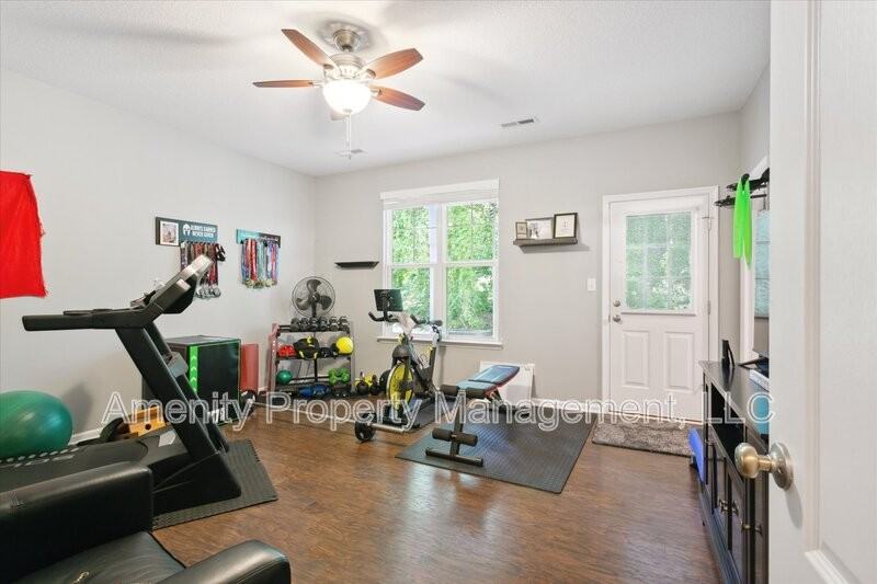 105 Prosperity Ct - Photo 6 of 27