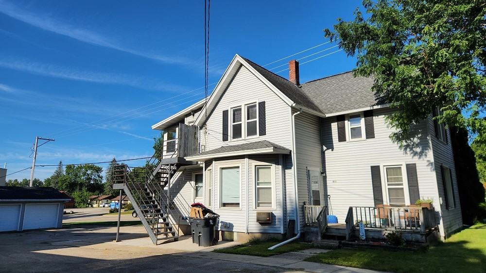 407-409 E Madison St - Photo 3 of 3