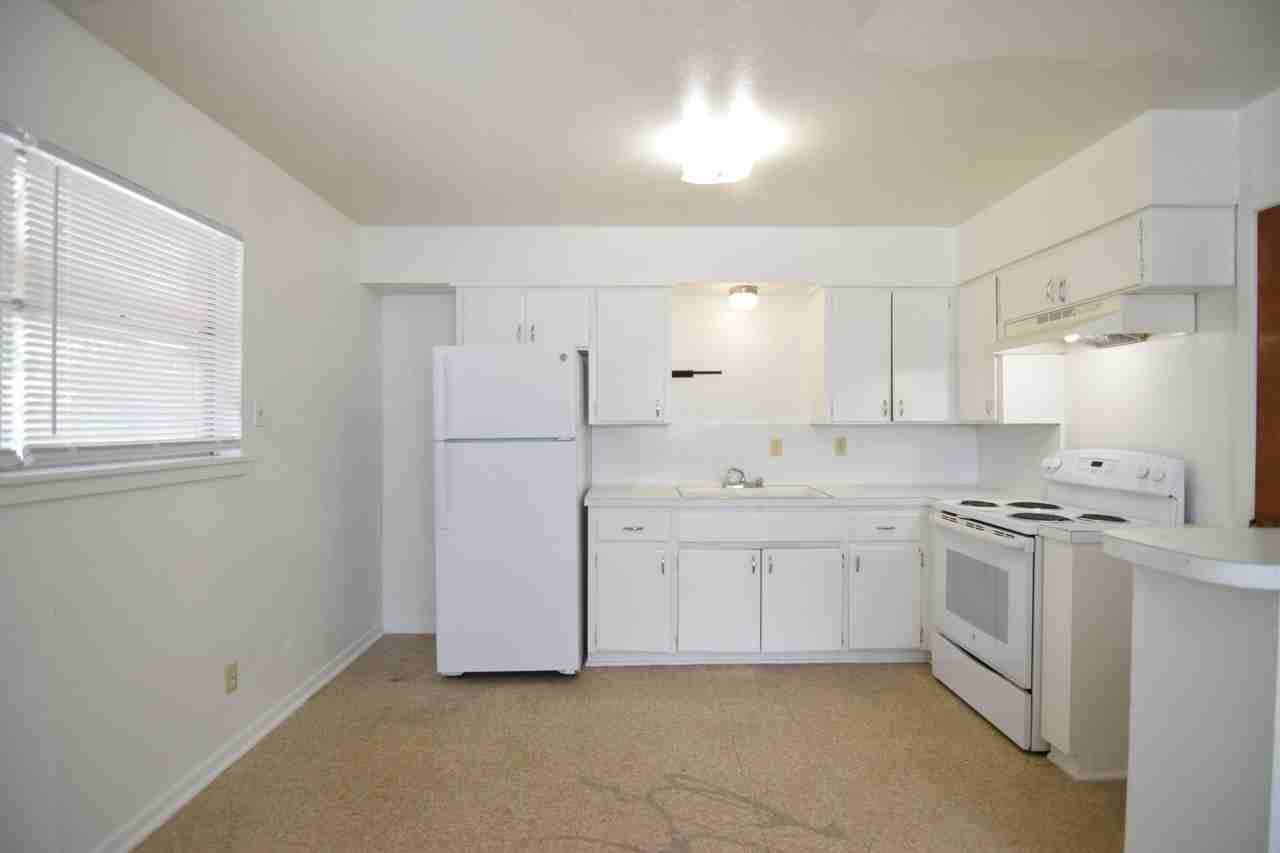 213 E Harrison Ave - Photo 6 of 18