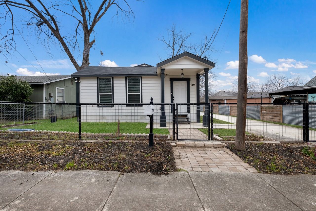 410 Tilden Street - Photo 2 of 10