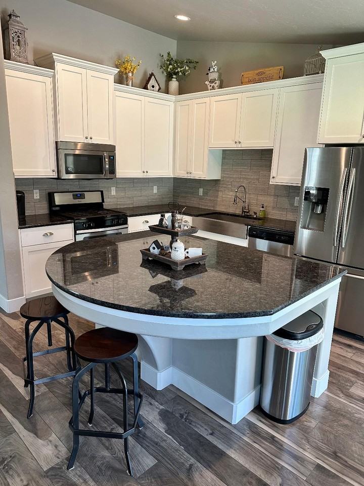 4604 N Elisha Ave #NA - Photo 6 of 39