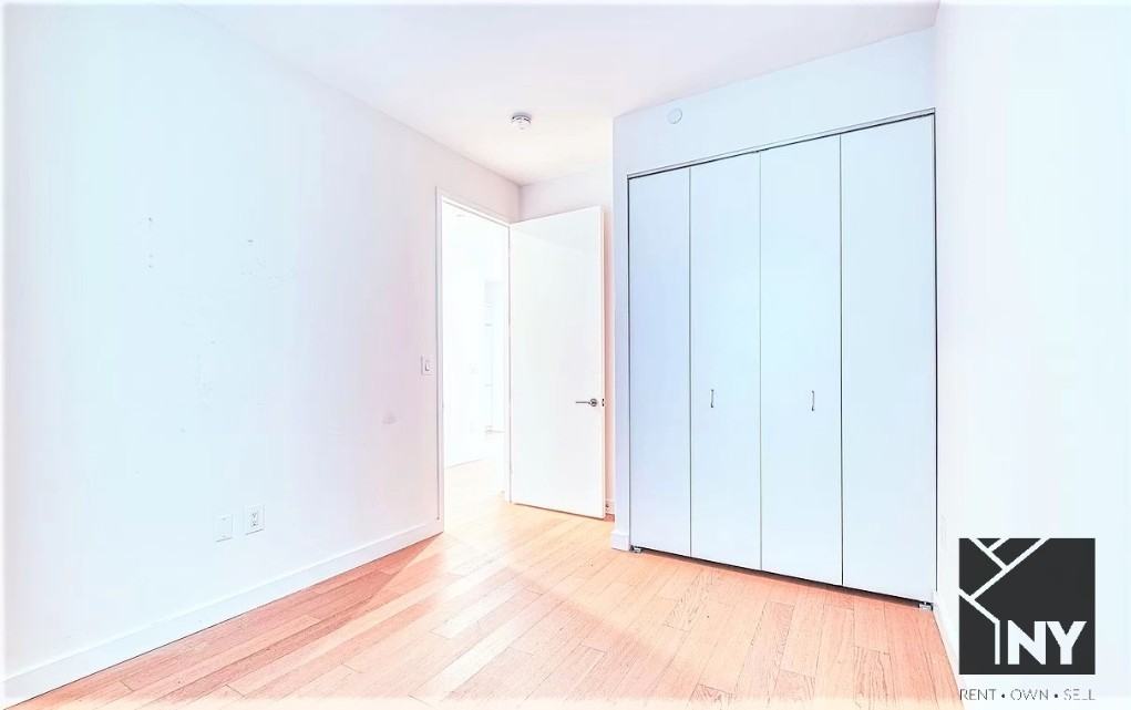 Water St #1217 - Photo 3 of 6