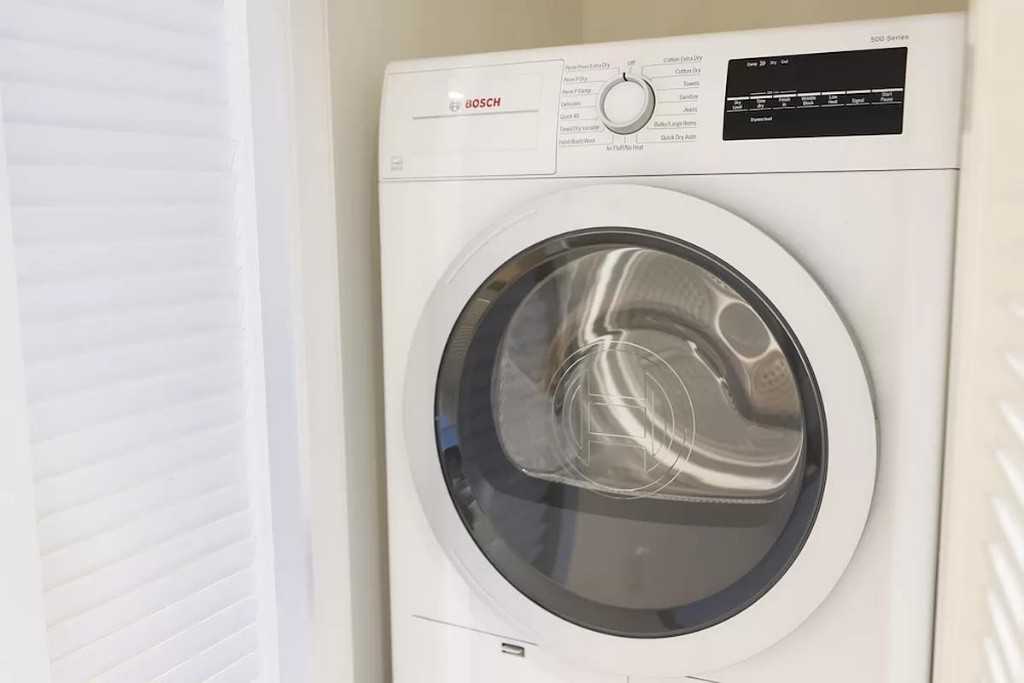 Dutch St #56D - Photo 5 of 20