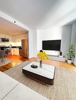 Schermerhorn St #23E - Photo 2 of 15