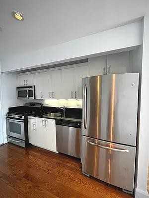 Schermerhorn St #24D - Photo 4 of 13