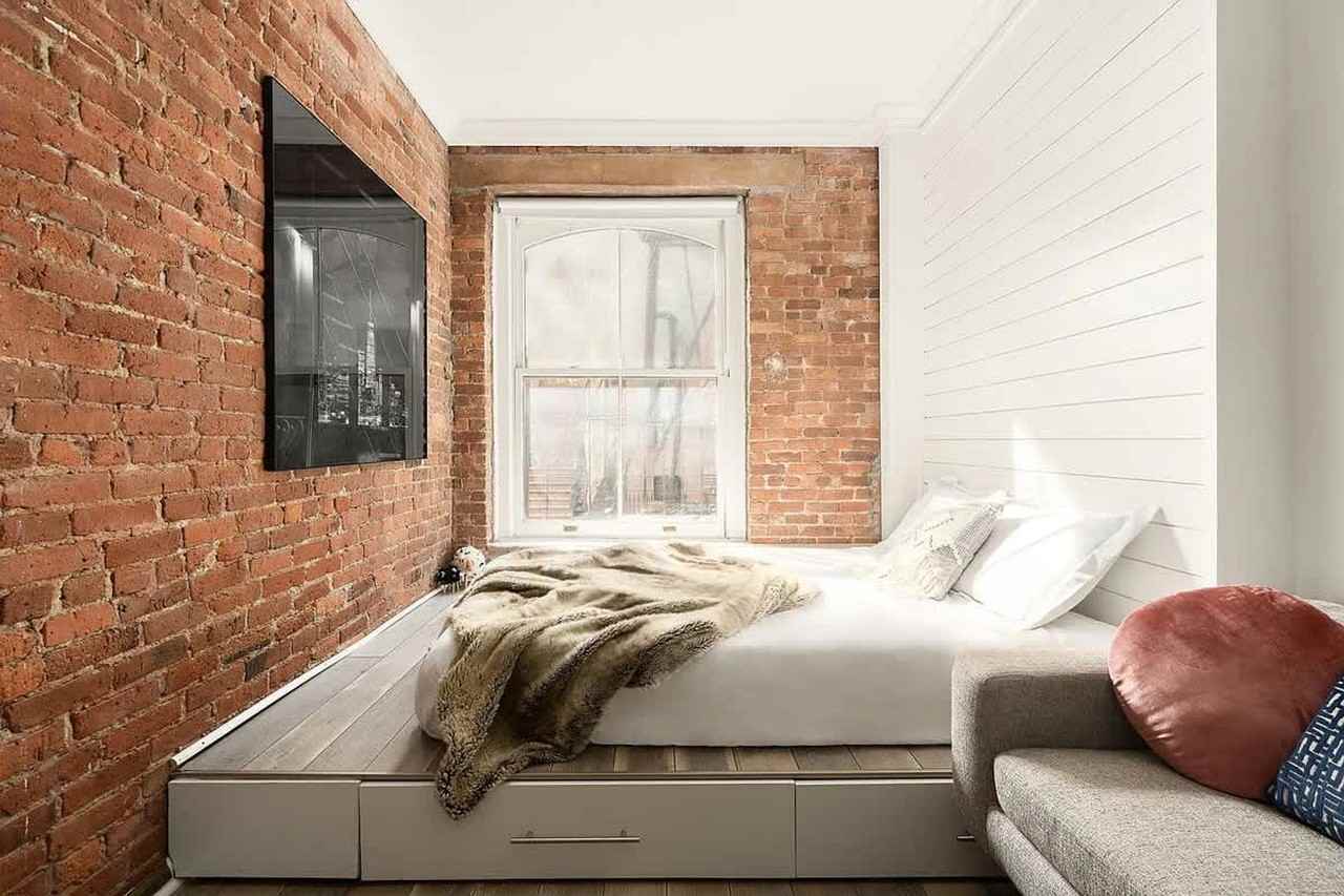 Perry St #1095565P - Photo 3 of 5