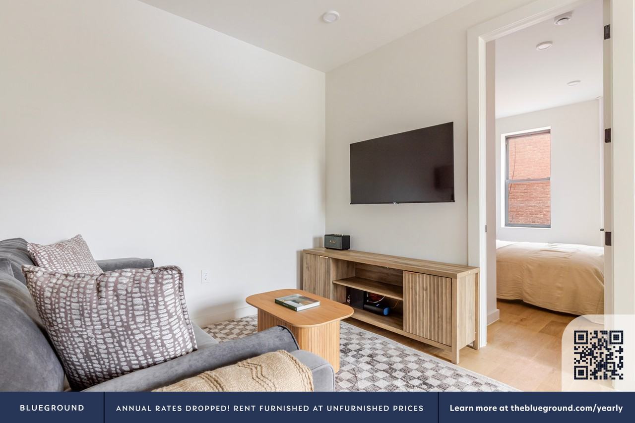 511 9th St #1850 - Photo 3 of 21