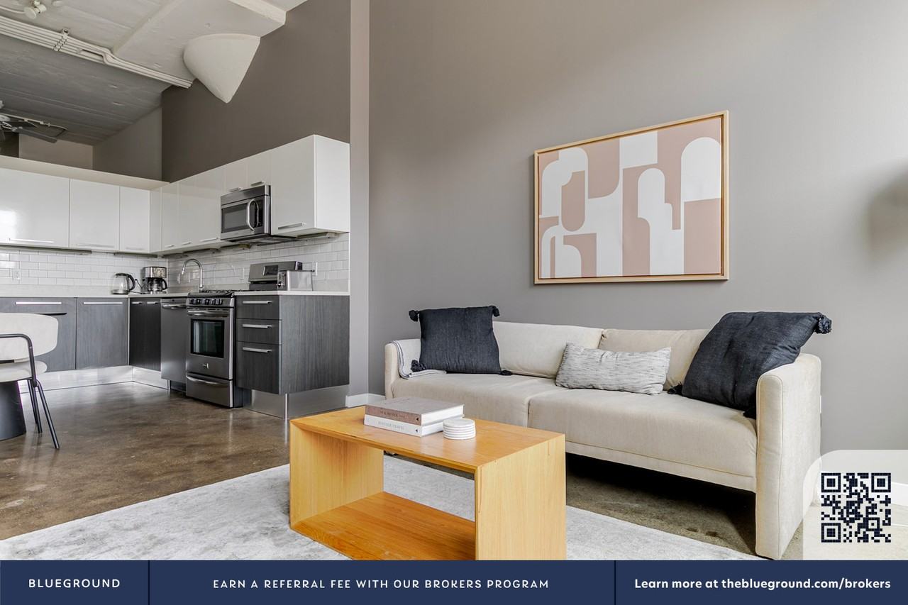 1313 W Randolph St #1261 - Photo 5 of 22