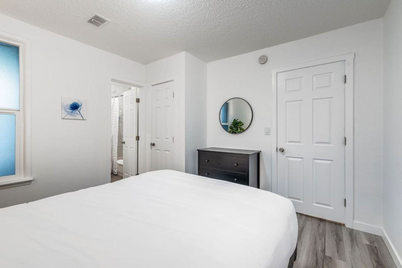 1816 S G St #1045873P - Photo 7 of 26