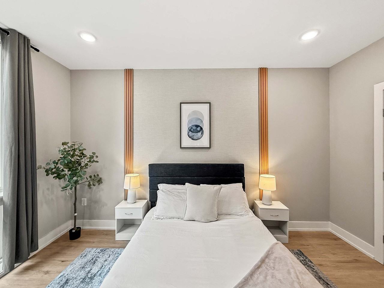 626 N Columbus Blvd #1055924P - Photo 5 of 12