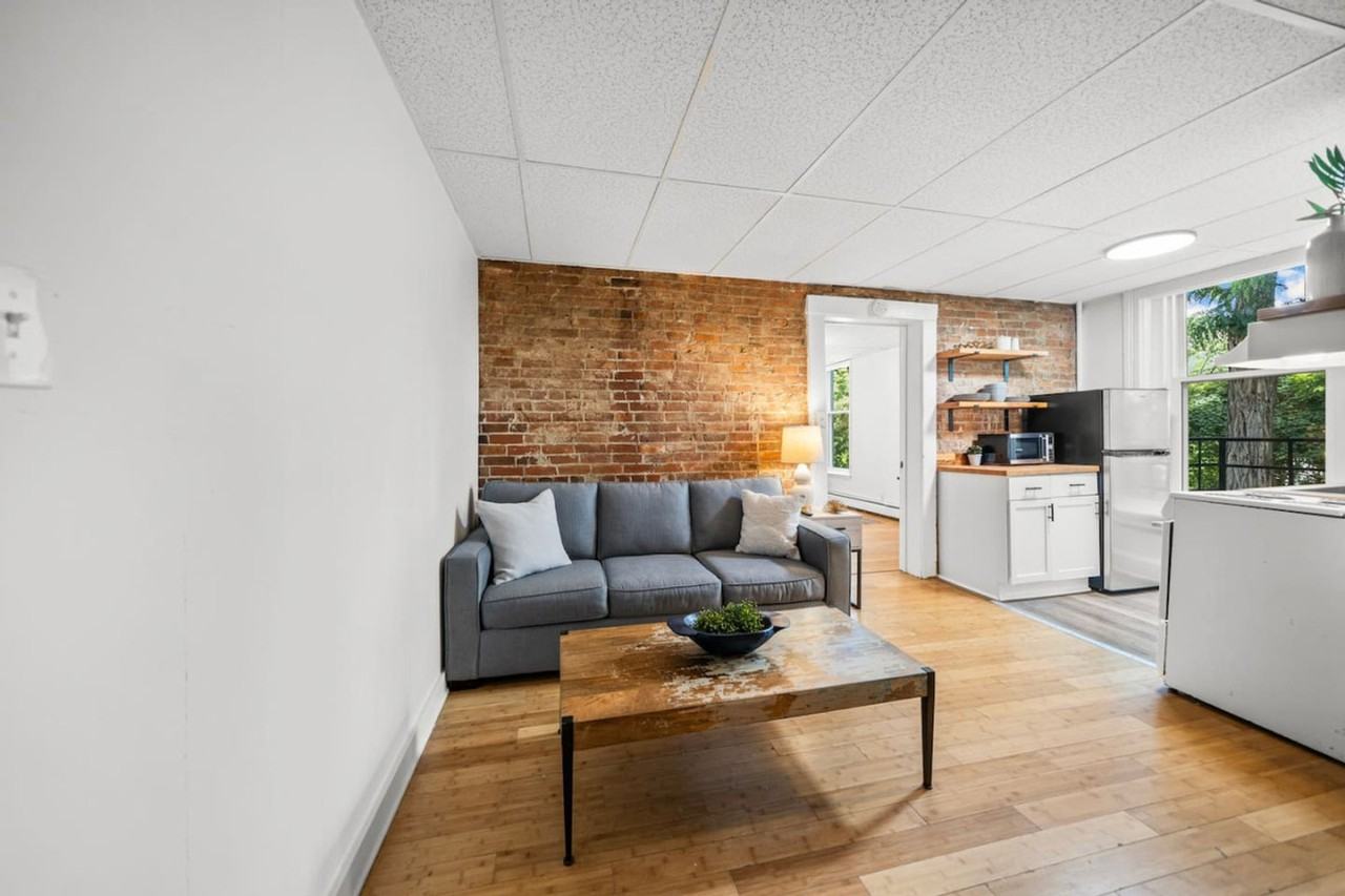 242 Mccormick Pl #1056122P - Photo 2 of 20