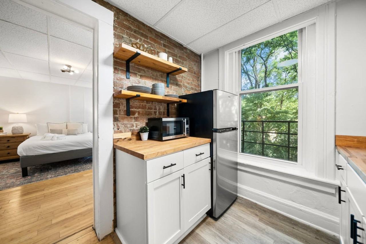 242 Mccormick Pl #1056122P - Photo 5 of 20