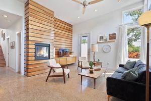 featured image of 124 W South St