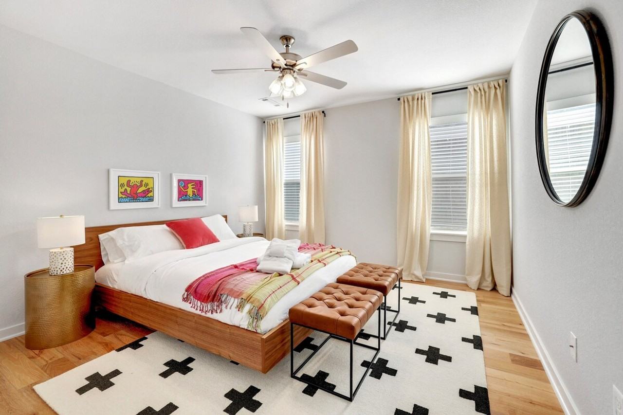 2345 E Amherst Aly #1221843P - Photo 7 of 30