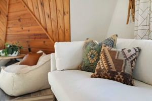 featured image of 15429 Harris Rd