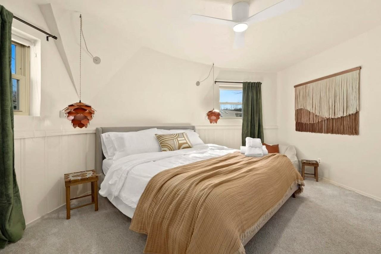 15429 Harris Rd #1221854P - Photo 7 of 40