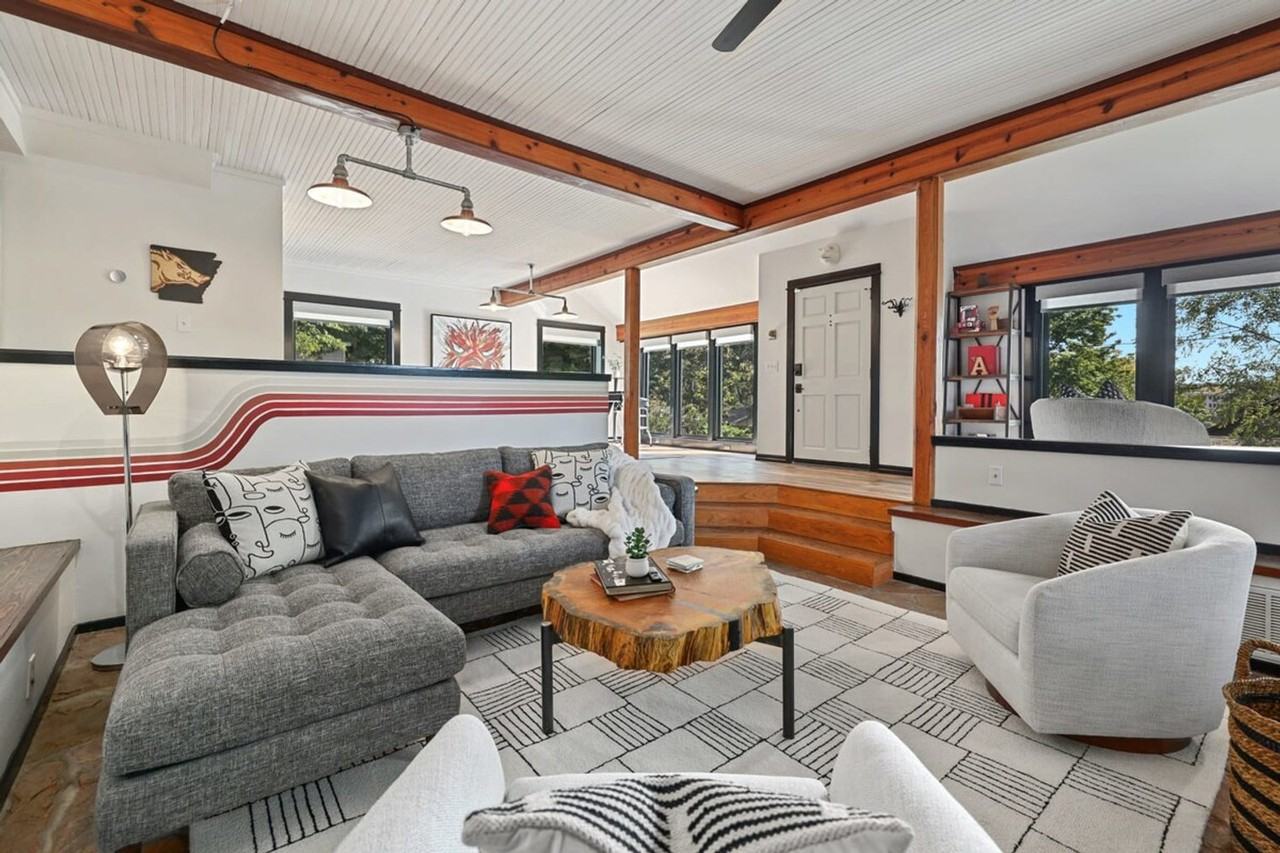 435 N Oliver Ave #1221887P - Photo 2 of 39