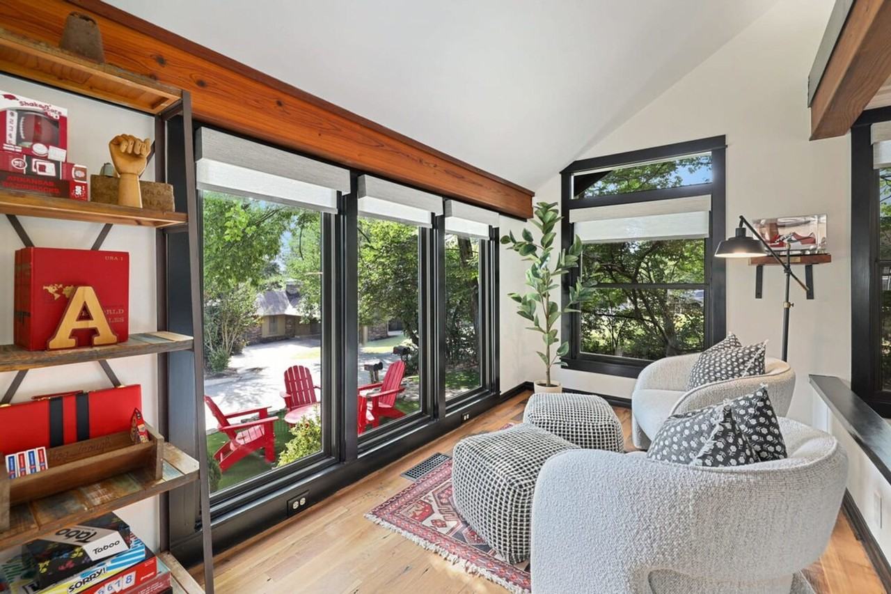 435 N Oliver Ave #1221887P - Photo 3 of 39