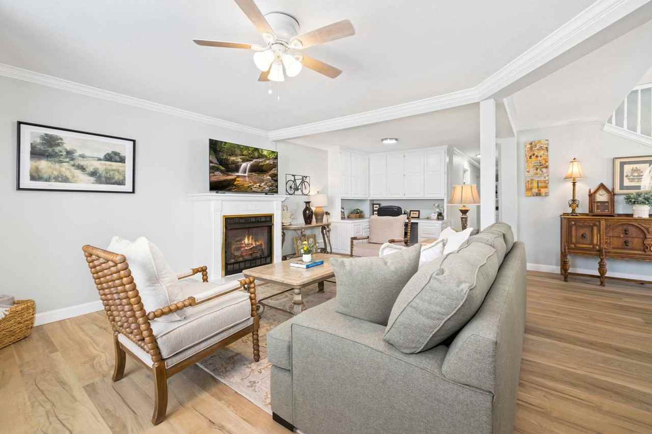 524 Southeast C Street #1221941P - Photo 2 of 28