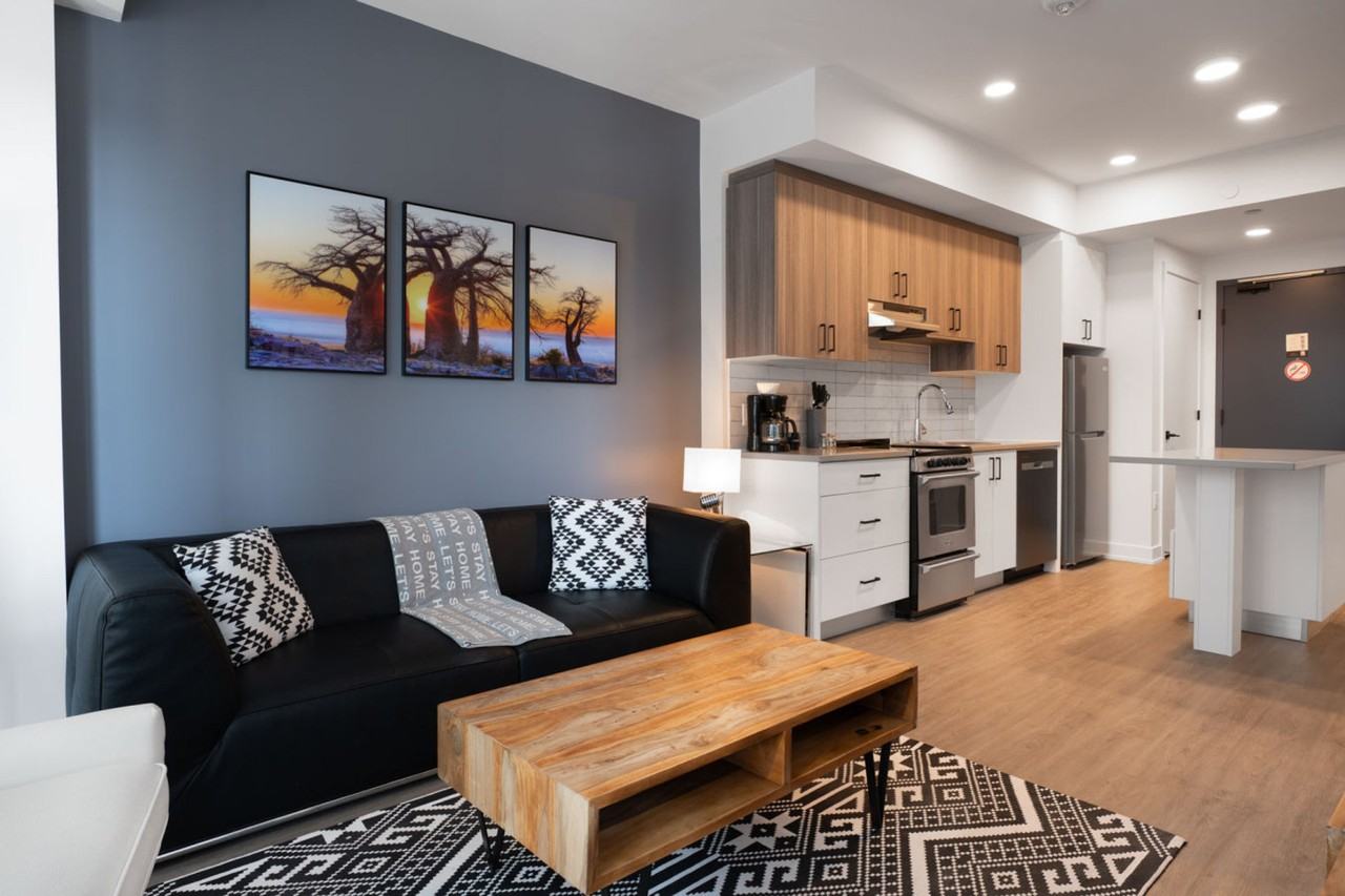 90 Champagne Ave S #1223085P - Photo 6 of 30