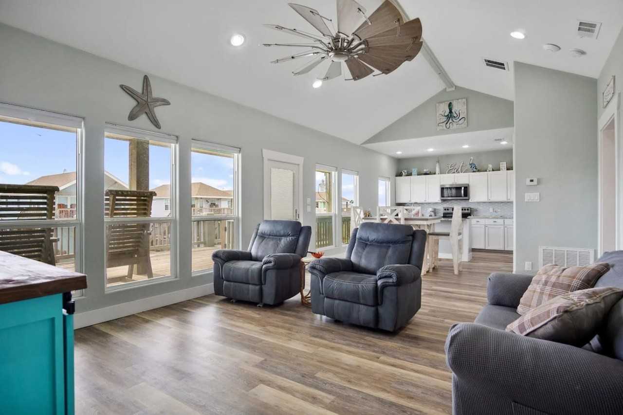 970 S Jacks #1223248P - Photo 2 of 50