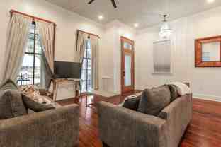 2335 Canal St - Photo 1 of 1