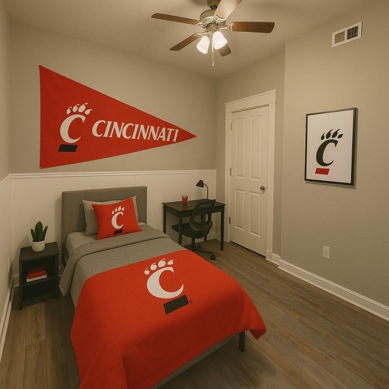 2383 Wheeler St Apt B - Photo 3 of 8