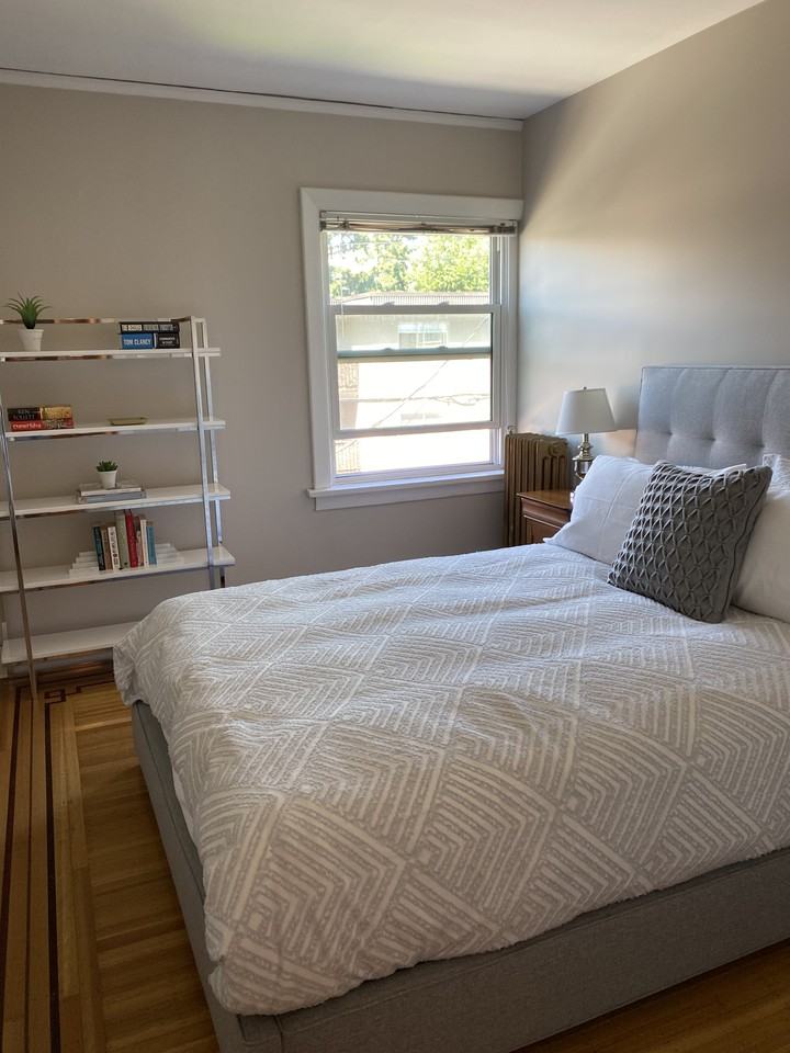 1045 West 11th Avenue #7 - Photo 5 of 15