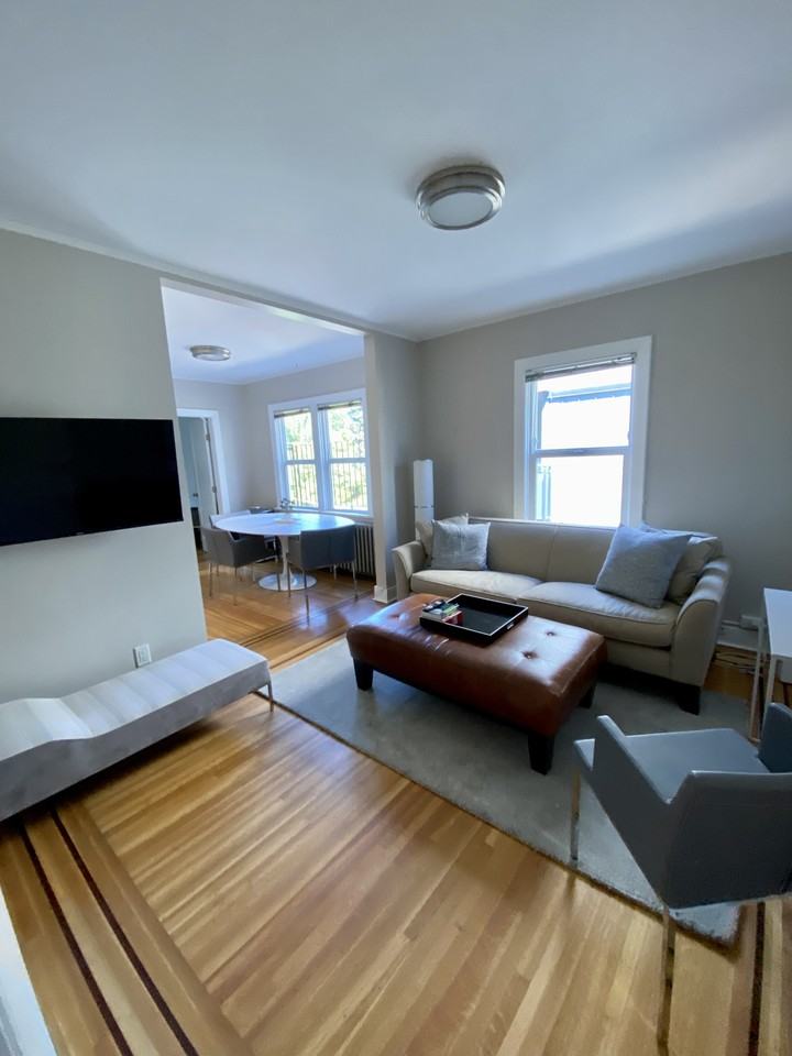 1045 West 11th Avenue #7 - Photo 3 of 15
