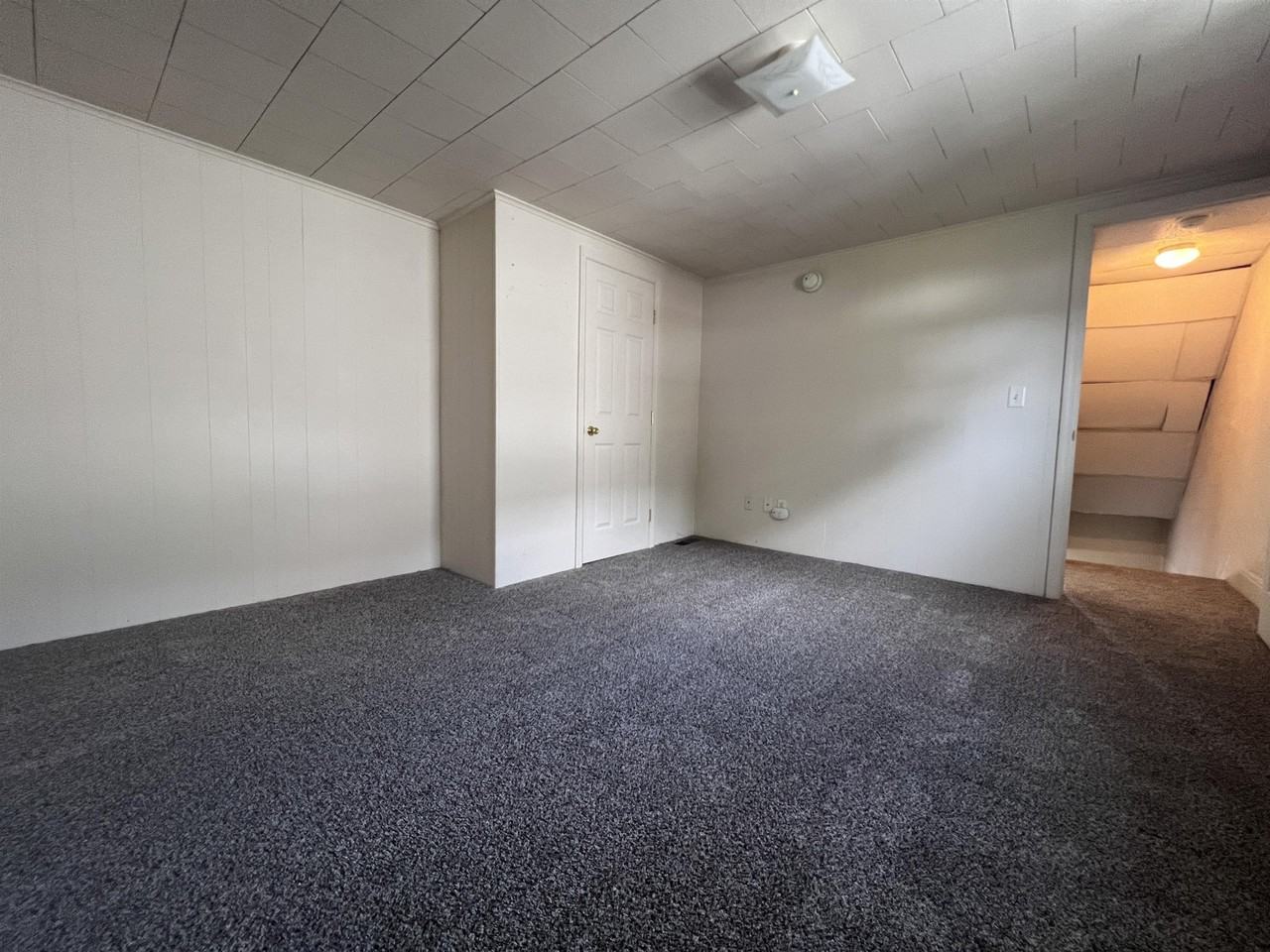 829 W Virginia Ave - Photo 3 of 14