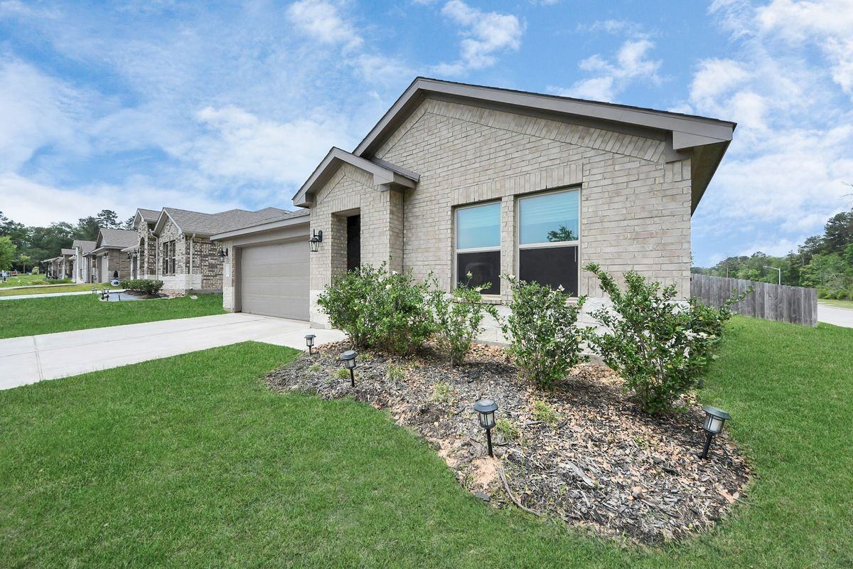 3427 Quiet Gate Ln - Photo 3 of 29