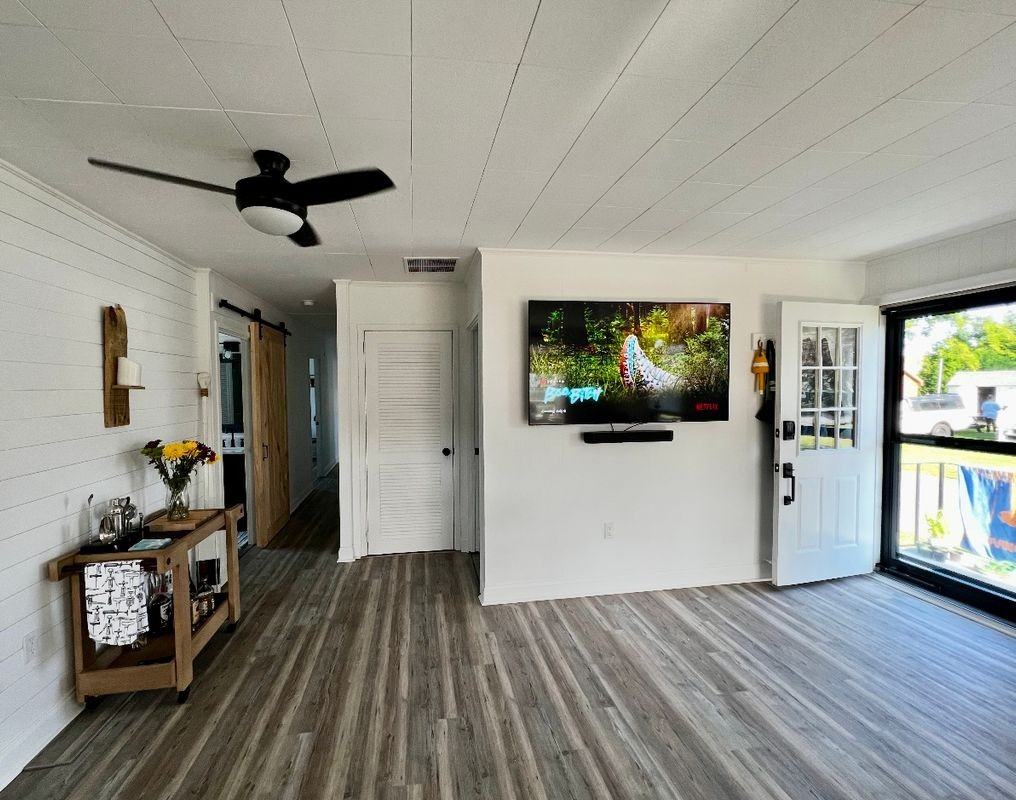 116 Chalker Beach Rd - Photo 2 of 15