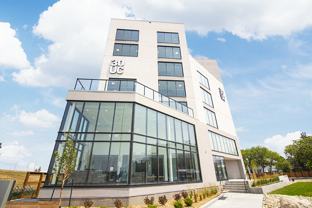 30 University Crescent - Photo 1 of 1