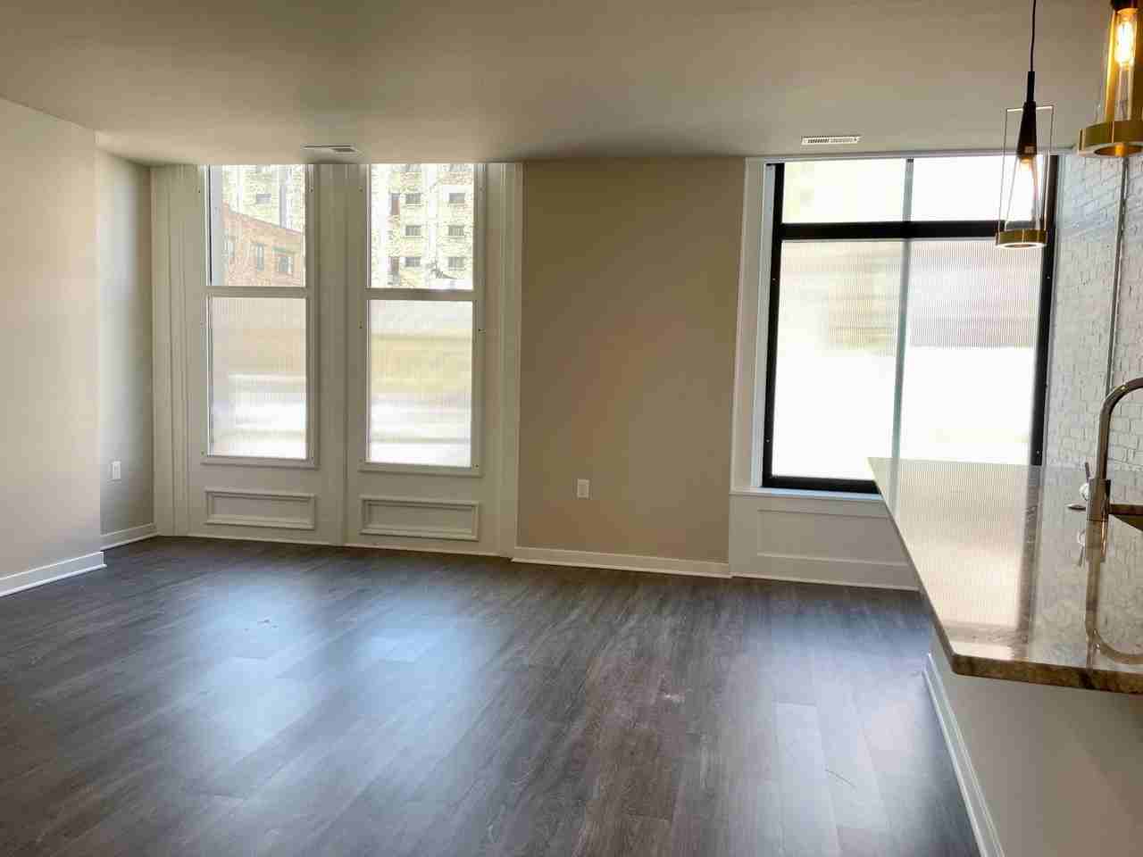 Cream City Lofts - Photo 7 of 36