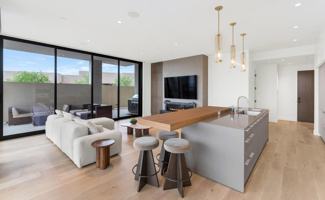 featured image of 5000 N Camelback Ridge Dr #102