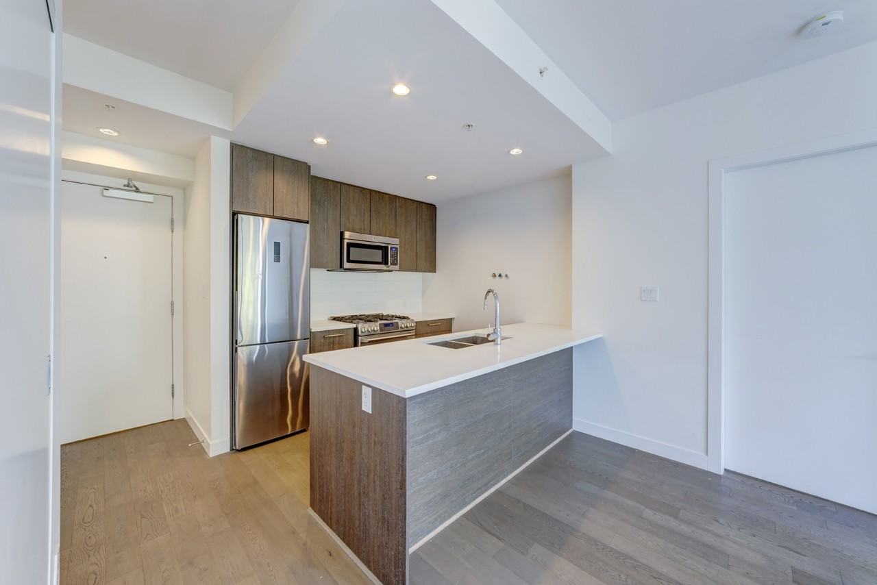 9060 University Crescent - Photo 2 of 21