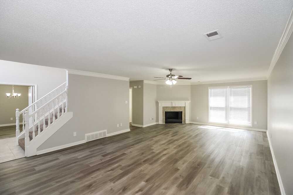 8959 Raspberry Ln - Photo 4 of 17