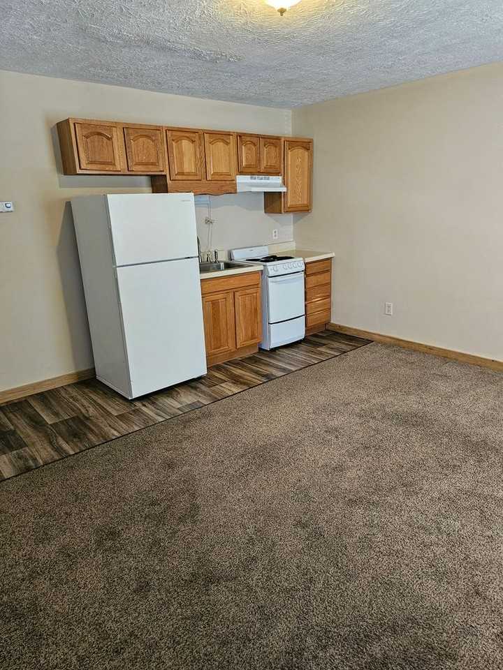 UNDER NEW MANAGEMENT - Photo 4 of 11