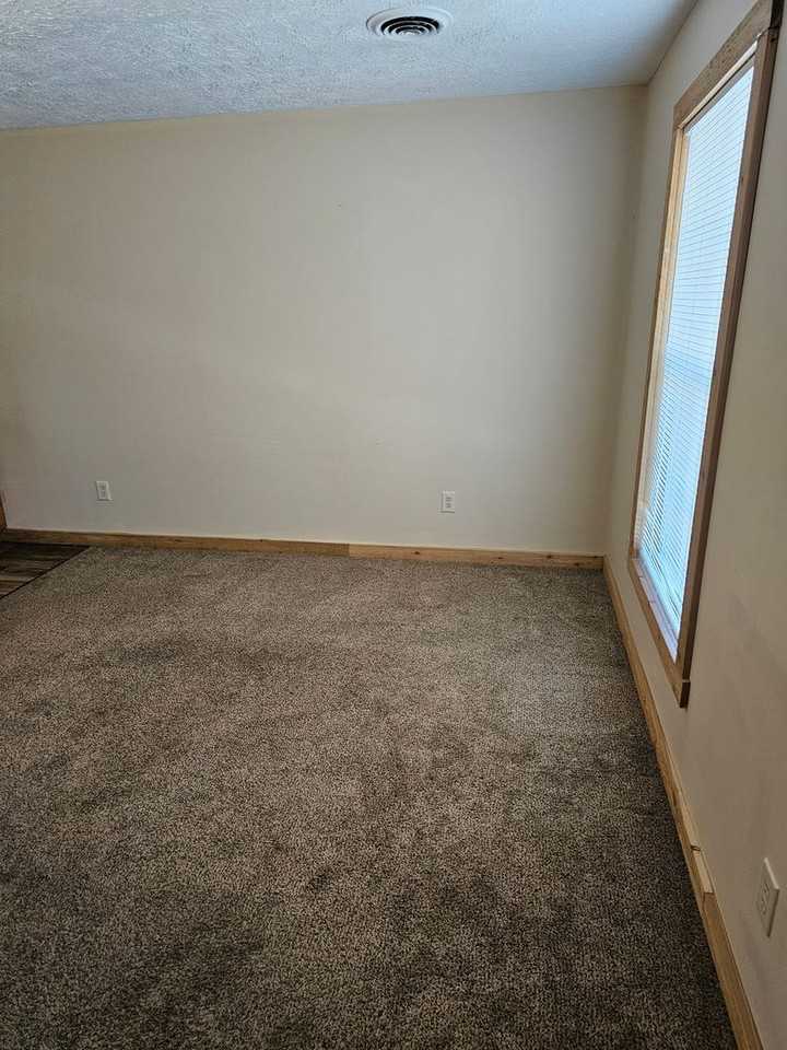 UNDER NEW MANAGEMENT - Photo 5 of 11